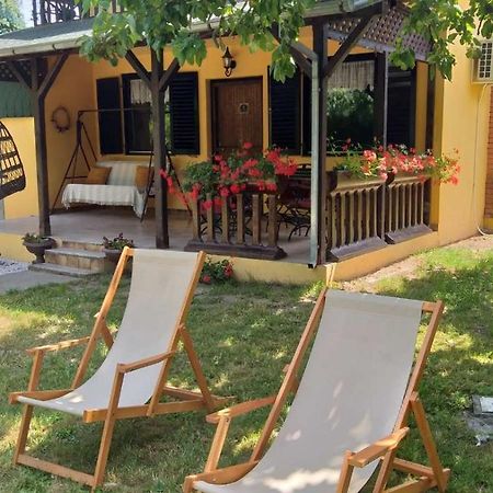 Kuca Ribarev San Villa Beocin Екстериор снимка